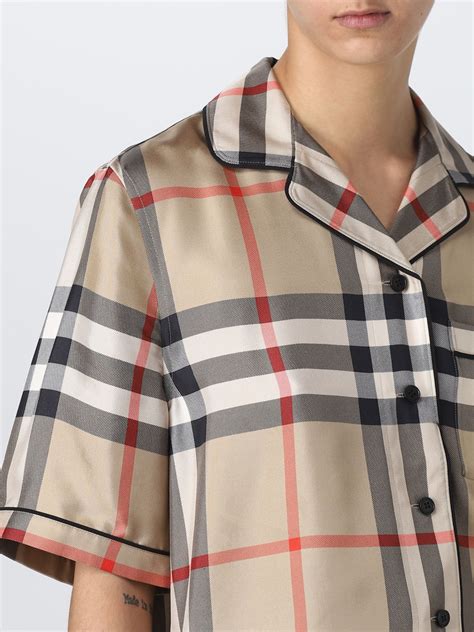 privalia camicia burberry|burberry store online.